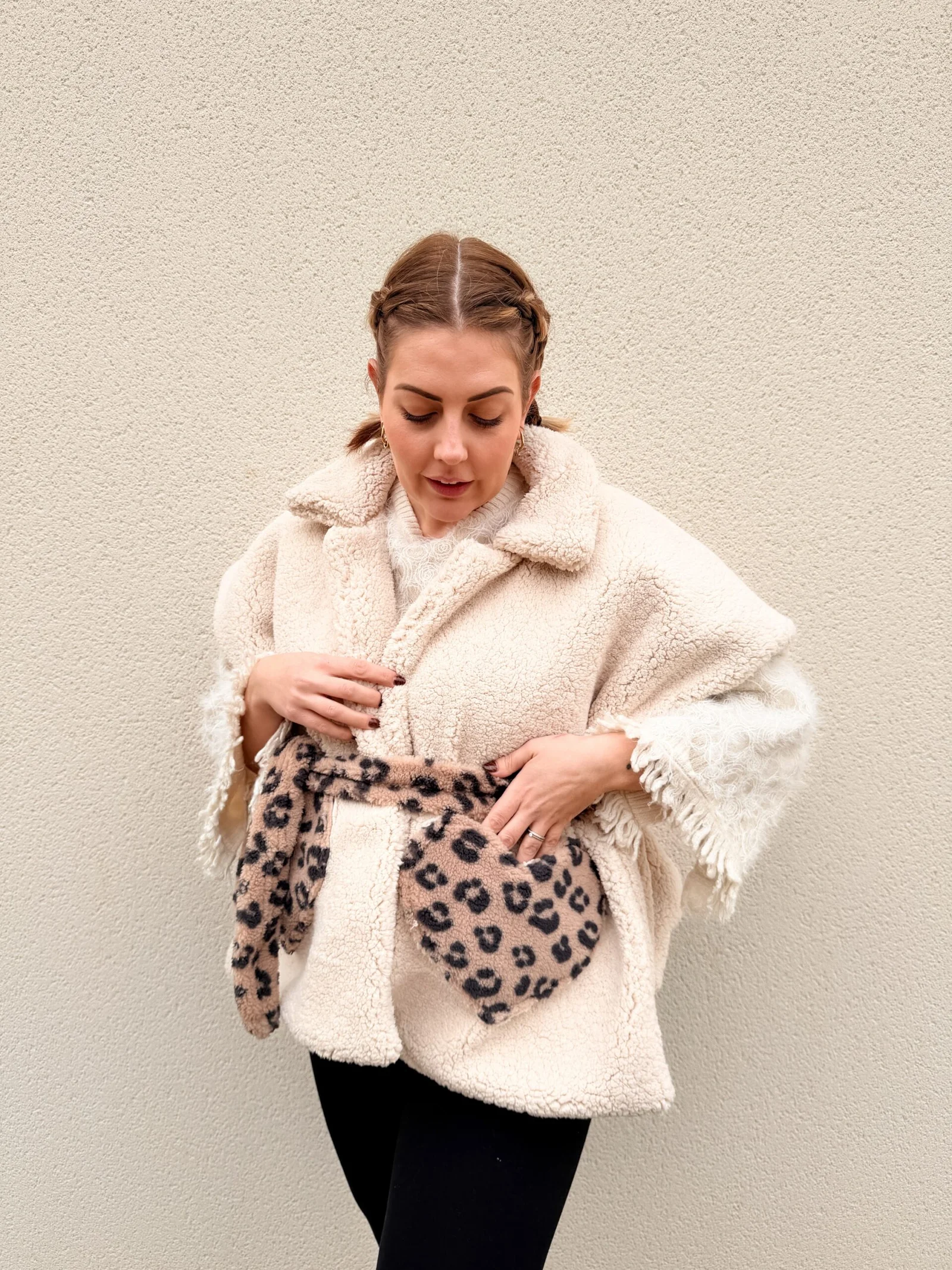 Poncho femme léopard – Image 2